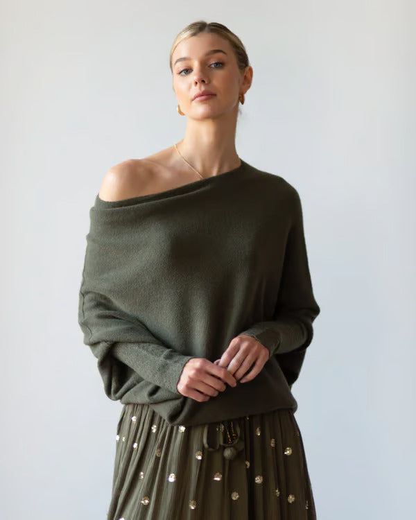 ✨Asymmetric Draped Jumper💥