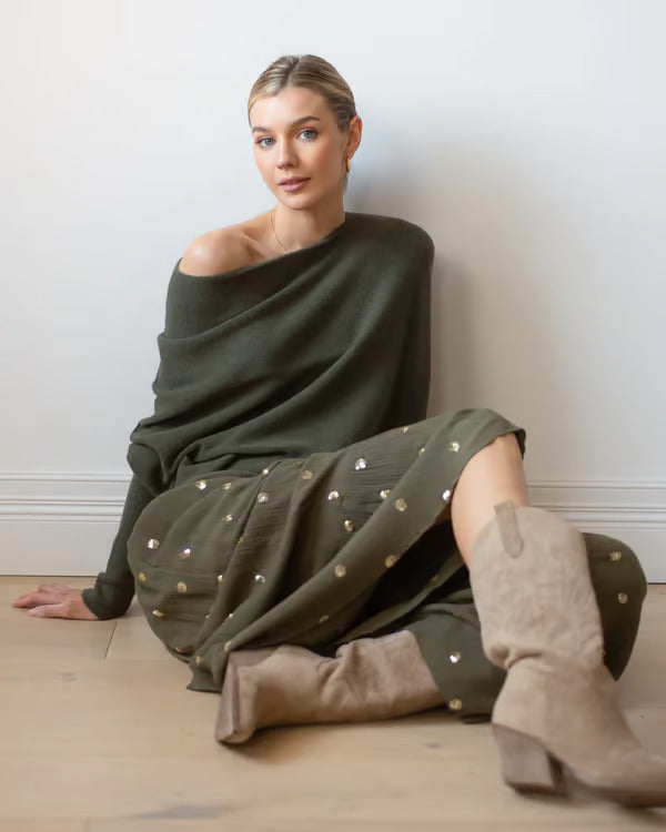 ✨Asymmetric Draped Jumper💥